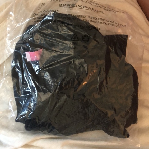 NWT Pink Lily Listen To Your Heart Black Bodysuit - Picture 5 of 6